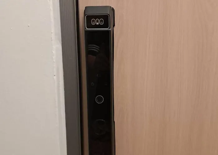 ホームステイ Brown H *